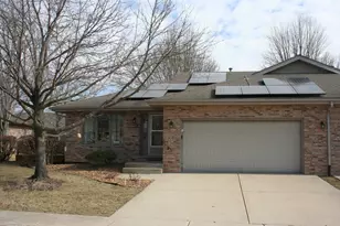 816 Eagle Creek Rd, Elwood, IL 60421 - Photo 1