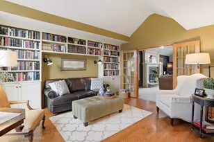 10926 Moose Ln, Orland Park, IL 60467 - Photo 2