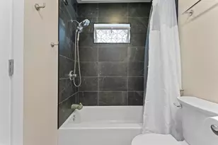 3224 Gilboa Ave, Zion, IL 60099 - Photo 16