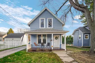 317 W 2nd St, Momence, IL 60954 - Photo 2