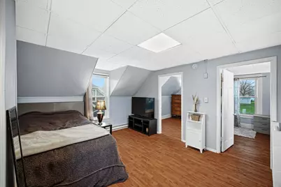 317 W 2nd Street, Momence, IL 60954 - Photo 10