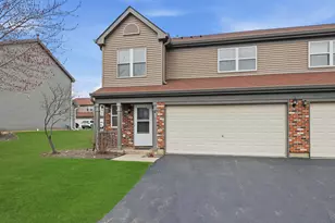 760 E Whispering Oaks Dr, Palatine, IL 60074 - Photo 2