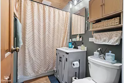 945 Morton Street, Hoffman Estates, IL 60169 - Photo 16