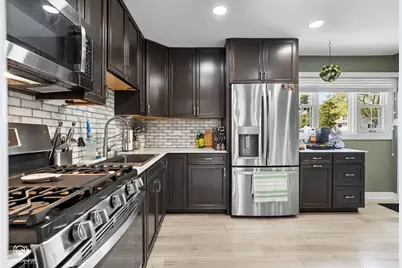 945 Morton Street, Hoffman Estates, IL 60169 - Photo 6