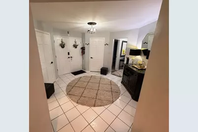 225 Lake Boulevard #517, Buffalo Grove, IL 60089 - Photo 2