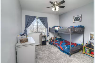 460 Danbury Drive, Carol Stream, IL 60188 - Photo 26