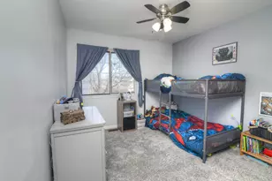 460 Danbury Dr, Carol Stream, IL 60188 - Photo 26