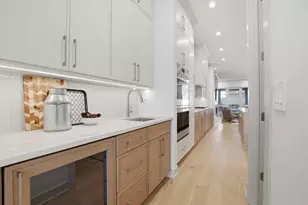 4846 N Hermitage Ave, Chicago, IL 60640 - Photo 6