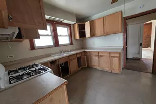 1037 24th Ave, Bellwood, IL 60104 - Photo 4