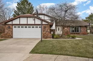 9716 S Kingsbury Ct, Palos Hills, IL 60465 - Photo 36