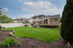 571 N Veterans Pkwy, Addison, IL 60101 - Photo 40