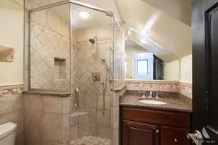 571 N Veterans Pkwy, Addison, IL 60101 - Photo 32