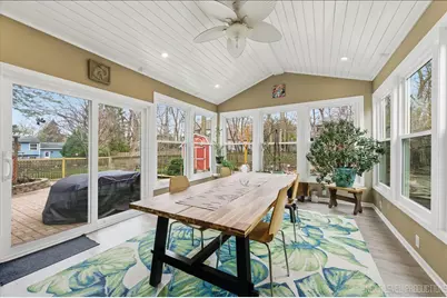 635 Kingsbury Court, Batavia, IL 60510 - Photo 14