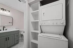 705 W Central Ave, Mount Prospect, IL 60056 - Photo 14