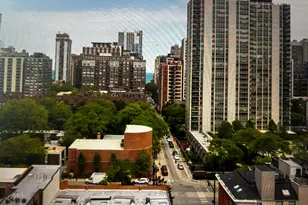 1309 N Wells St, Chicago, IL 60610 - Photo 2