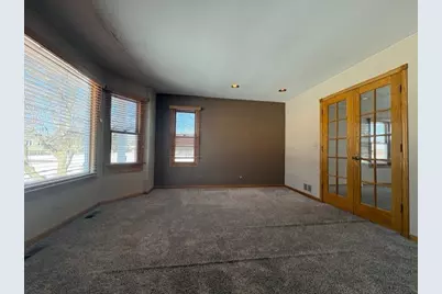 37211 N Sistina Avenue, Lake Villa, IL 60046 - Photo 2