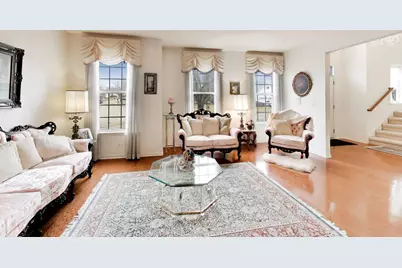 5355 Galloway Drive, Hoffman Estates, IL 60192 - Photo 6