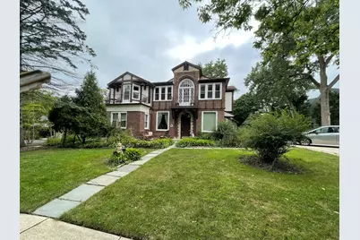 1155 N Saint Johns Avenue #F, Highland Park, IL 60035 - Photo 1