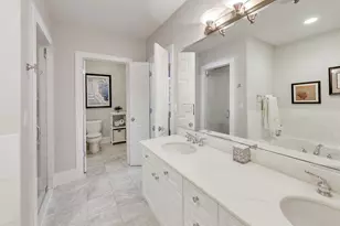 714 W Melrose St, Chicago, IL 60657 - Photo 14