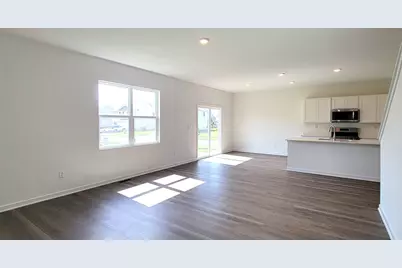 572 Revere Street, Burlington, WI 53105 - Photo 8