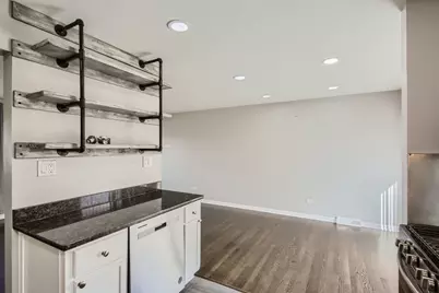 10403 Barnard Drive, Chicago Ridge, IL 60415 - Photo 18