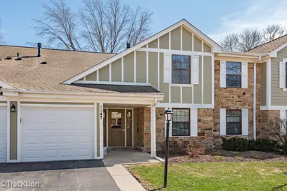 1147 Middlebury Lane #B1, Wheeling, IL 60090 - Photo 1