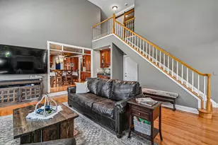 3N681 Trotter Ln, Saint Charles, IL 60175 - Photo 6