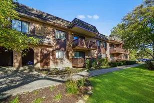 7920 Woodglen Ln, Downers Grove, IL 60516 - Photo 20