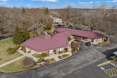 700 Willow Lane, West Dundee, IL 60118 - Photo 2