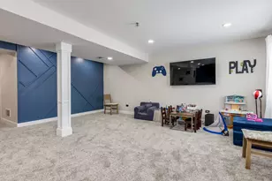 908 Blue Ridge Dr, Streamwood, IL 60107 - Photo 42