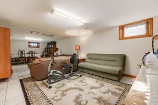 7520 Crawford Ave, Skokie, IL 60077 - Photo 24