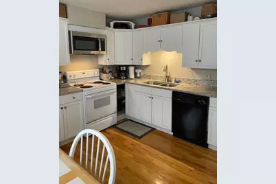 901 W Dakin Street #2E, Chicago, IL 60613 - Photo 6