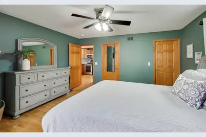 25097 W Buena Avenue, Lake Villa, IL 60046 - Photo 12