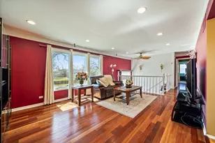 251 Hawthorne Dr, Bloomingdale, IL 60108 - Photo 4