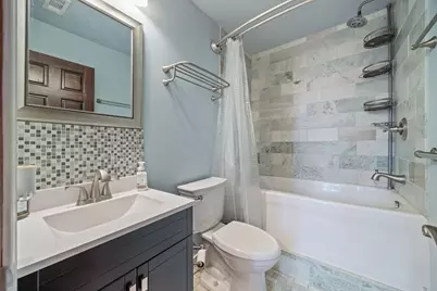 251 Hawthorne Drive, Bloomingdale, IL 60108 - Photo 16