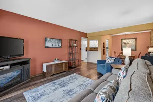 1502 Woodbridge Rd, Joliet, IL 60436 - Photo 26