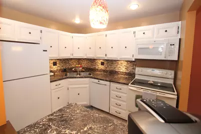 1502 Woodbridge Road #1G, Joliet, IL 60436 - Photo 4