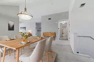 1632 Columbia Cir, Bartlett, IL 60103 - Photo 8