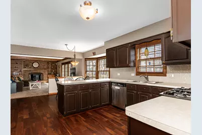 27W412 Chartwell Drive, Winfield, IL 60190 - Photo 10