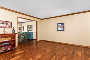 27W412 Chartwell Dr, Winfield, IL 60190 - Photo 4