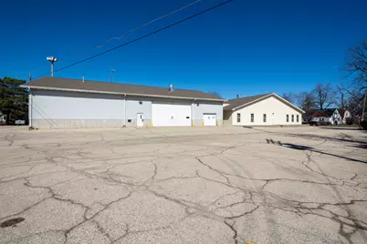 113 E 1st Street, Silver Lake, WI 53170 - Photo 6