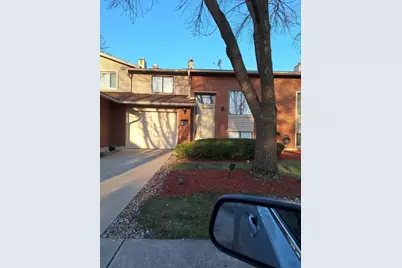 18650 Golfview Drive, Hazel Crest, IL 60429 - Photo 2