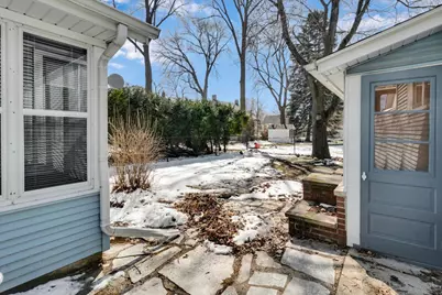 306 W Madison Street, Belvidere, IL 61008 - Photo 58