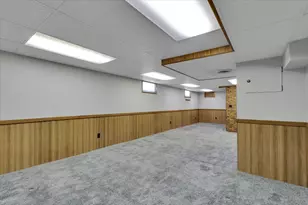 306 W Madison St, Belvidere, IL 61008 - Photo 50