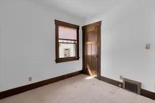 306 W Madison St, Belvidere, IL 61008 - Photo 22