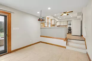 [Address not provided], Naperville, IL 60565 - Photo 12