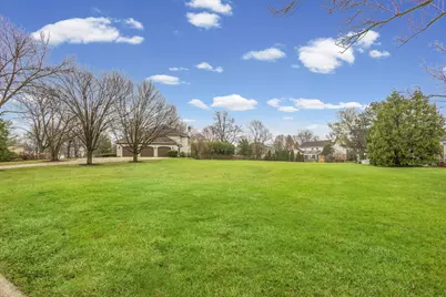 343 Hambletonian Drive, Oak Brook, IL 60523 - Photo 2