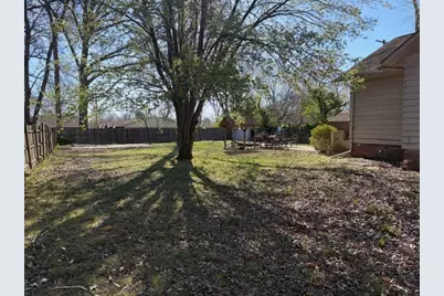 820 S 20th Street, Herrin, IL 62948 - Photo 4