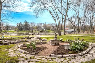 842 N Bennett St, Geneva, IL 60134 - Photo 66