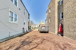 4862 W Cortland St, Chicago, IL 60639 - Photo 40